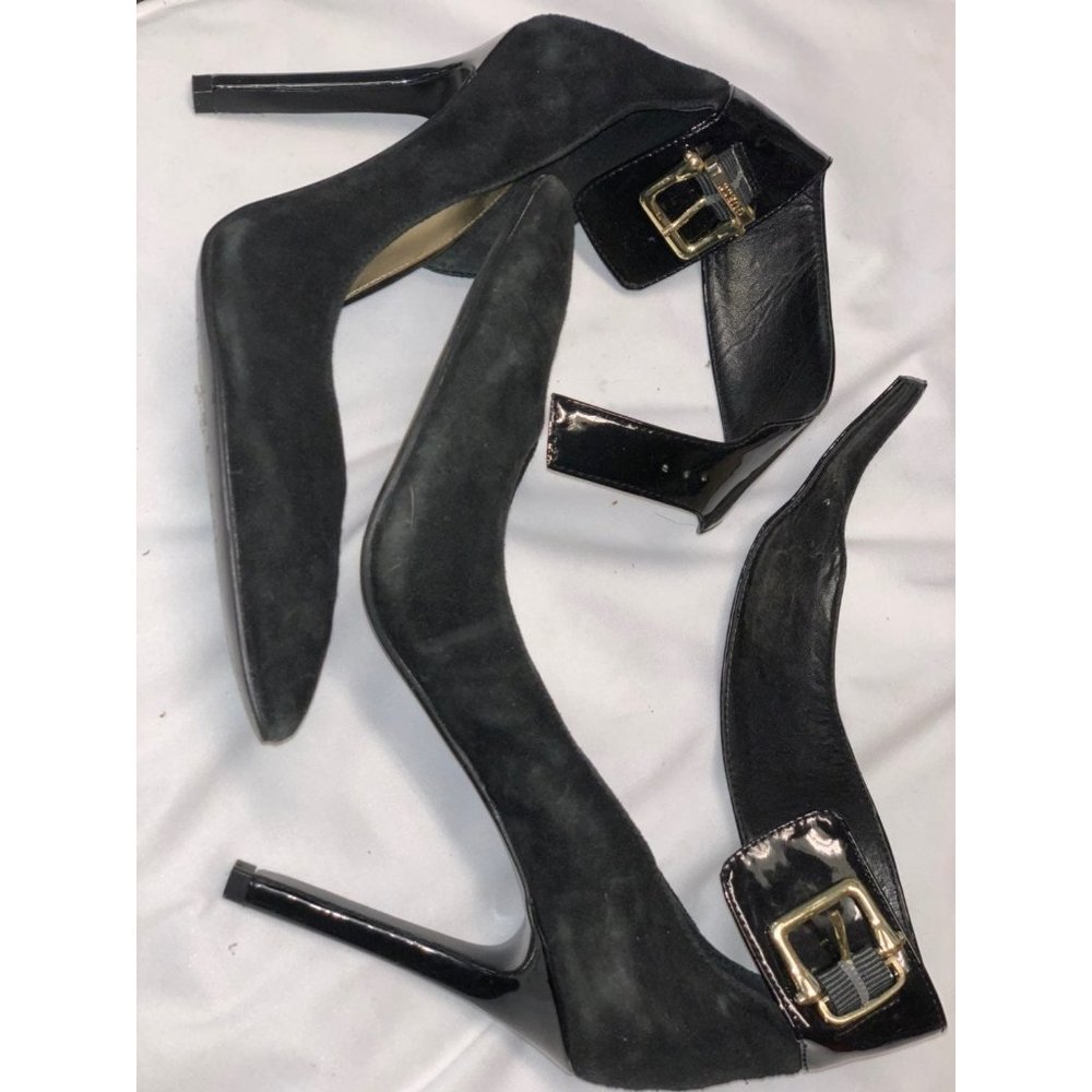 Guess heels